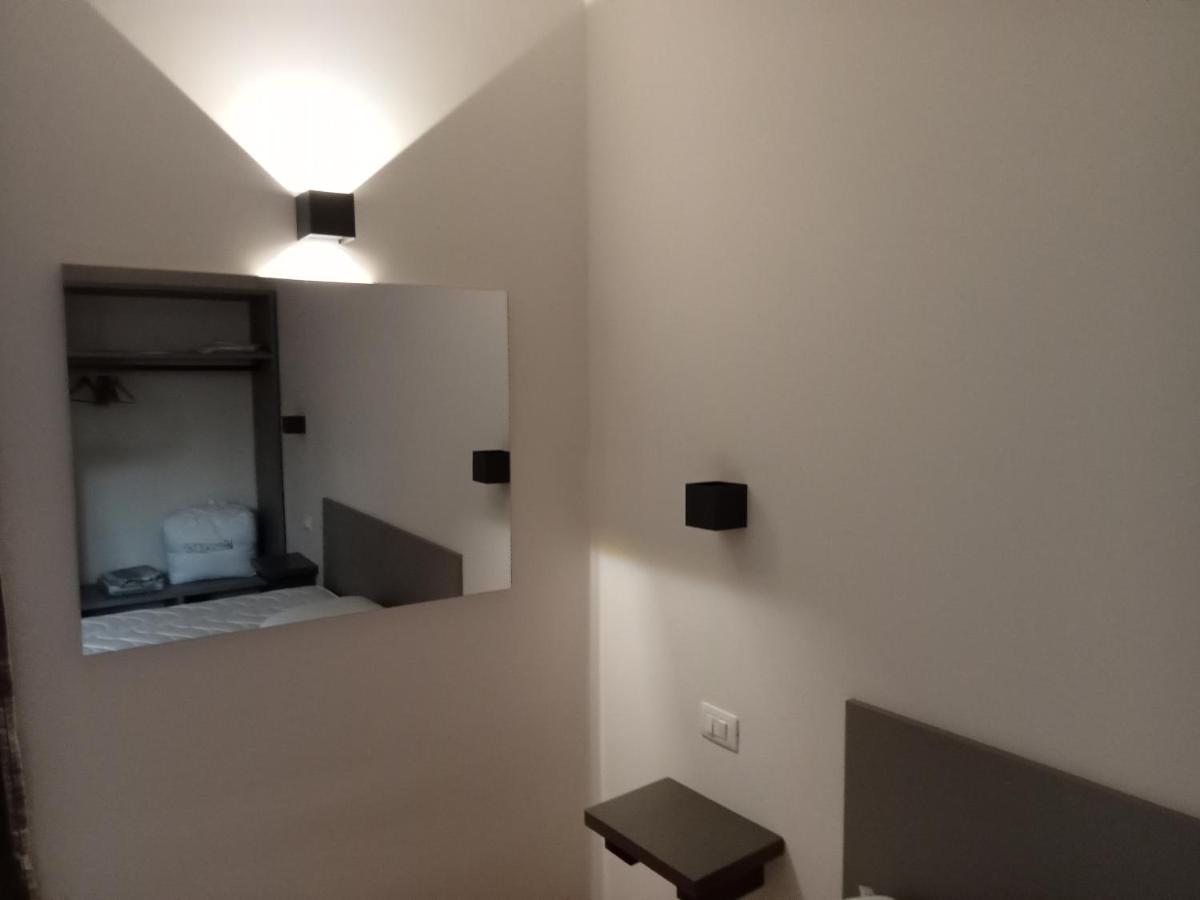 Colosseum Resort 罗马 外观 照片