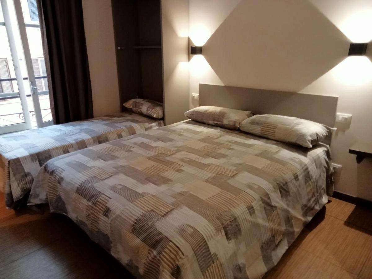 Colosseum Resort 罗马 外观 照片