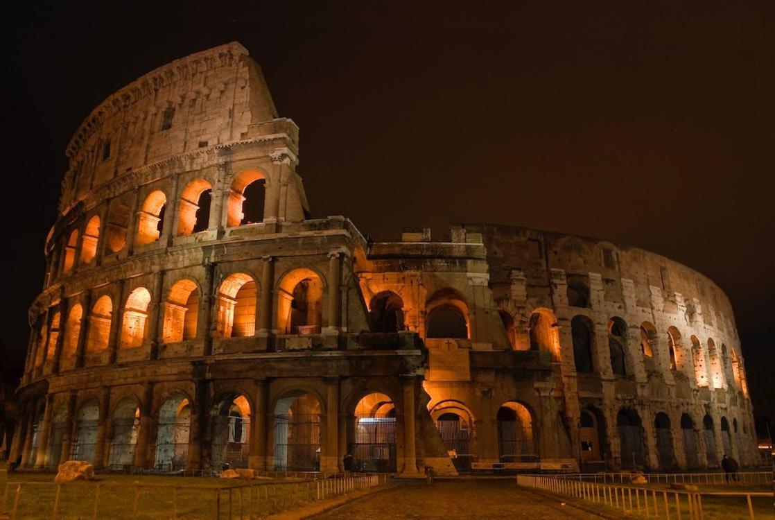 Colosseum Resort 罗马 外观 照片