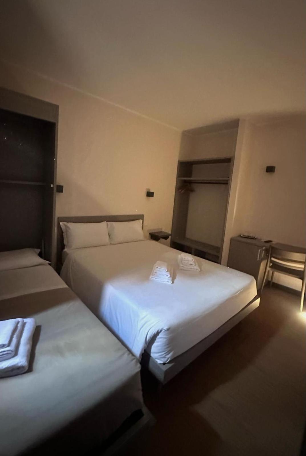 Colosseum Resort 罗马 客房 照片